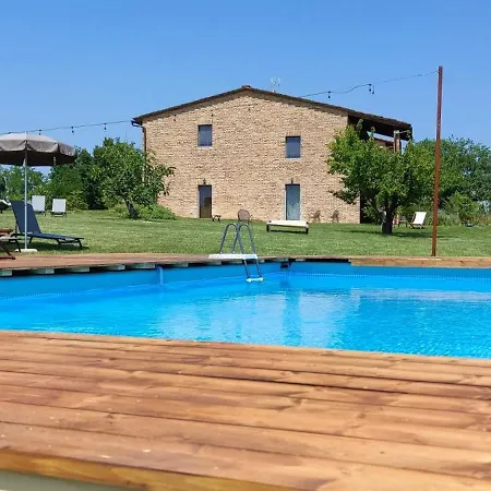 Bed and Breakfast Tenuta La Santissima