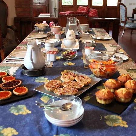 Bed & Breakfast Tenuta La Santissima San Rocco a Pilli